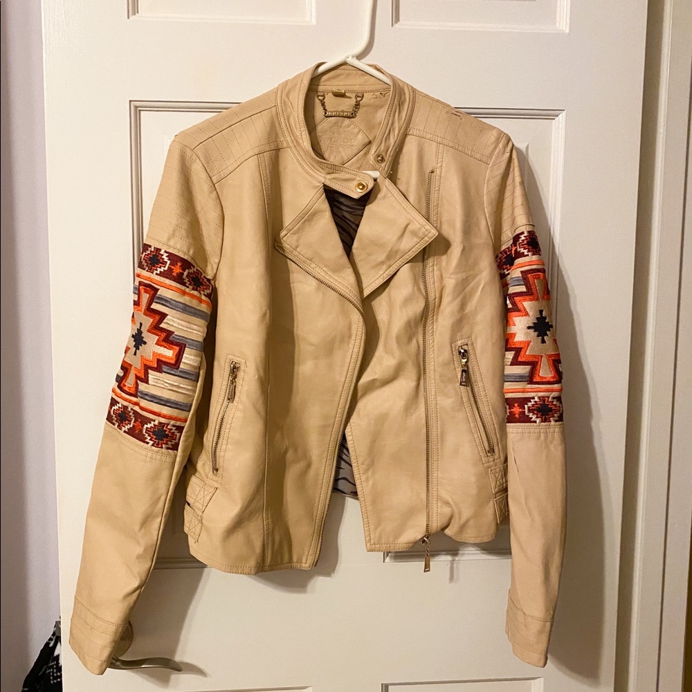 Women’s Beautiful Faux Leather Southwestern Jacket